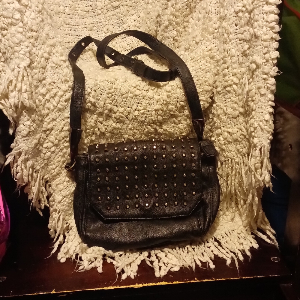 POVERTY FLATS BY RIAN CROSS BODY PURSE BLACK W/ SPIKES LOTS OF POCKETS